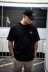 BLACK SIMPLE TRIANGLE T-SHIRT