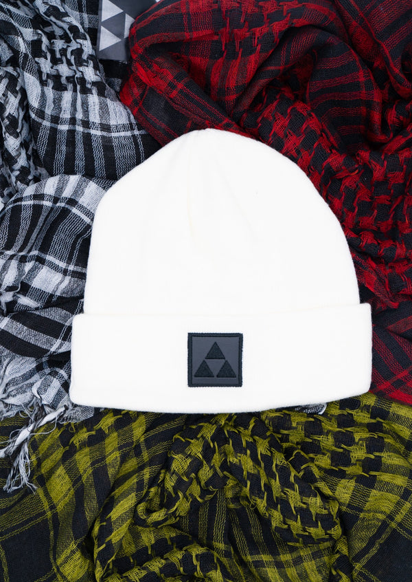 WHITE TRIANGLE BEANIE